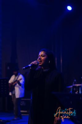 Arunita Kanjilal at Arambagh Utsav (55)
আরামবাগ উৎসবের শেষ দিনে অরুণিতার পারফরম্যান্সের কিছু মুহুর্তঃ
আরামবাগ উৎসব -২০২৪-২৫
Arambagh municipality Mela 2024
Date: January 2, 2025
Vanue: Arambagh Highschool Ground
Credit: FB/Arambagh Municipality-আরামবাগ পৌরসভা
