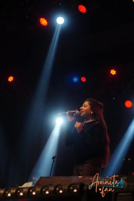 Arunita Kanjilal at Arambagh Utsav (63)
আরামবাগ উৎসবের শেষ দিনে অরুণিতার পারফরম্যান্সের কিছু মুহুর্তঃ
আরামবাগ উৎসব -২০২৪-২৫
Arambagh municipality Mela 2024
Date: January 2, 2025
Vanue: Arambagh Highschool Ground
Credit: FB/Arambagh Municipality-আরামবাগ পৌরসভা
