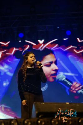 Arunita Kanjilal at Arambagh Utsav (64)
আরামবাগ উৎসবের শেষ দিনে অরুণিতার পারফরম্যান্সের কিছু মুহুর্তঃ
আরামবাগ উৎসব -২০২৪-২৫
Arambagh municipality Mela 2024
Date: January 2, 2025
Vanue: Arambagh Highschool Ground
Credit: FB/Arambagh Municipality-আরামবাগ পৌরসভা
