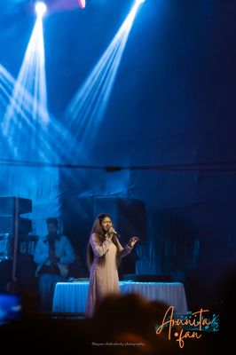 Arunita Kanjilal at Dooars Utsav 2024 Alipurduar (2)
19 তম বিশ্ব ডুয়ার্স উৎসবের ষষ্ঠ দিবস মূল মঞ্চের অনুষ্ঠান
Alipurduar, India, West Bengal
Date: January 7, 2025
Credit: Biswa Dooars Utsav
