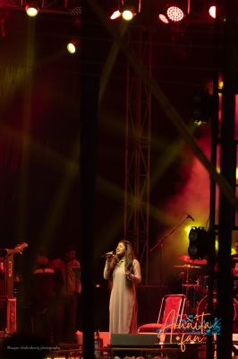 Arunita Kanjilal at Dooars Utsav 2024 Alipurduar (5)
19 তম বিশ্ব ডুয়ার্স উৎসবের ষষ্ঠ দিবস মূল মঞ্চের অনুষ্ঠান
Alipurduar, India, West Bengal
Date: January 7, 2025
Credit: Biswa Dooars Utsav
