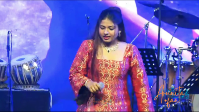 Arunita Kanjilal live at Mahadev Mahotsav (6)
Mahadev Mahotsav, Bhopal, MP
Date: 28th February, 2025
Hosted by & Video credit goes to:  @culturedepartmentmadhyapradesh  
Place: Shiv Temple Premises, Bhojpur (शिव मंदिर प्रांगण), भोजपुर
Bhopal, Madhya Pradesh
