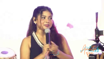 Arunita Kanjilal live at NHDC- 26th Foundation Day in Bhopal (5)
एनएचडीसी 26वाँ स्थापना दिवस
Date: 1st August, 2025
Hosted by: NHDC LIMITED, NHDC PARISAR, NEAR HOTEL LAKE VIEW ASHOKA, SHYAMLA HILLS, Bhopal, India 462013, Madhya Pradesh
