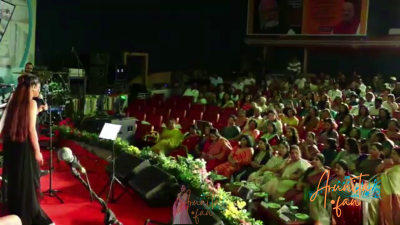 Arunita Kanjilal live at NHDC- 26th Foundation Day in Bhopal (6)
एनएचडीसी 26वाँ स्थापना दिवस
Date: 1st August, 2025
Hosted by: NHDC LIMITED, NHDC PARISAR, NEAR HOTEL LAKE VIEW ASHOKA, SHYAMLA HILLS, Bhopal, India 462013, Madhya Pradesh

