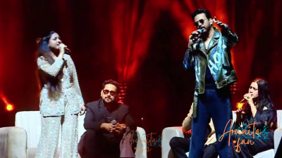 Arunita Kanjilal live in MYSURU with Nakash Aziz
Arunita Kanjilal live at Yuva Dasara 2025 with team #pritamchakraborty
Date: 24th September, 2025
Venue: Uttanahalii Grounds, Mysuru
