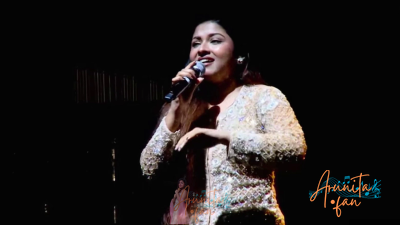 Arunita Kanjilal live in MYSURU (2)
Arunita Kanjilal live at Yuva Dasara 2025 with team #pritamchakraborty
Date: 24th September, 2025
Venue: Uttanahalii Grounds, Mysuru
