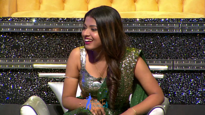 Arunita Kanjilal on SSS2 Day 5 pic- (11)
Captain Arunita Kanjilal had some beautiful moments in Superstar Singer Season 2, Day 5
Picture Courtesy: Sony TV India
Keywords: Arunita Kanjilal;Day 5;Episode 5;Superstar Singer Season 2