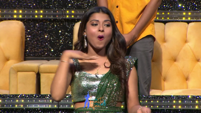 Arunita Kanjilal on SSS2 Day 5 pic- (2)
Captain Arunita Kanjilal had some beautiful moments in Superstar Singer Season 2, Day 5
Picture Courtesy: Sony TV India
Keywords: Arunita Kanjilal;Day 5;Episode 5;Superstar Singer Season 2