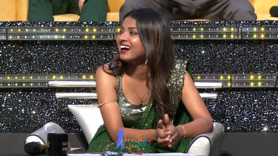 Arunita Kanjilal on SSS2 Day 5 pic- (53)
Captain Arunita Kanjilal had some beautiful moments in Superstar Singer Season 2, Day 5
Picture Courtesy: Sony TV India
Keywords: Arunita Kanjilal;Day 5;Episode 5;Superstar Singer Season 2