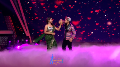 Arunita Kanjilal on SSS2 Day 6 pic- (120)
Captain Arunita Kanjilal had some beautiful moments in Superstar Singer Season 2, Day 6
Picture Courtesy: Sony TV India
Keywords: Arunita Kanjilal;Day 6;Episode 6;Superstar Singer Season 2