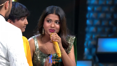 Arunita Kanjilal on SSS2 Day 6 pic- (13)
Captain Arunita Kanjilal had some beautiful moments in Superstar Singer Season 2, Day 6
Picture Courtesy: Sony TV India
Keywords: Arunita Kanjilal;Day 6;Episode 6;Superstar Singer Season 2