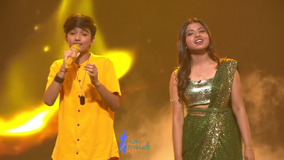 Arunita Kanjilal on SSS2 Day 6 pic- (29)
Captain Arunita Kanjilal had some beautiful moments in Superstar Singer Season 2, Day 6
Picture Courtesy: Sony TV India
Keywords: Arunita Kanjilal;Day 6;Episode 6;Superstar Singer Season 2