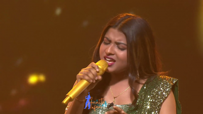 Arunita Kanjilal on SSS2 Day 6 pic- (57)
Captain Arunita Kanjilal had some beautiful moments in Superstar Singer Season 2, Day 6
Picture Courtesy: Sony TV India
Keywords: Arunita Kanjilal;Day 6;Episode 6;Superstar Singer Season 2