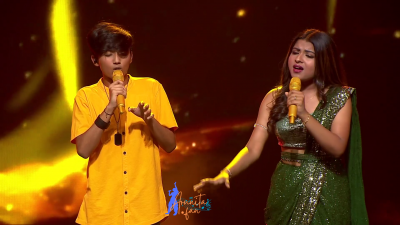 Arunita Kanjilal on SSS2 Day 6 pic- (67)
Captain Arunita Kanjilal had some beautiful moments in Superstar Singer Season 2, Day 6
Picture Courtesy: Sony TV India
Keywords: Arunita Kanjilal;Day 6;Episode 6;Superstar Singer Season 2