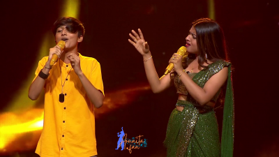 Arunita Kanjilal on SSS2 Day 6 pic- (69)
Captain Arunita Kanjilal had some beautiful moments in Superstar Singer Season 2, Day 6
Picture Courtesy: Sony TV India
Keywords: Arunita Kanjilal;Day 6;Episode 6;Superstar Singer Season 2