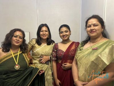 Arunita Kanjilal live in Matunga (4)
HCAF'S Durga Pujo 2025
Hosted by: Hoyi Choyi Anondo Foundation
Address: SNDT Women’s College, Matunga, Mumbai
Date: 1st October, 2025
Picture Credit: Madhumita Sinha
