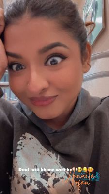 Arunita Kanjilal at the Opening Ceremony of Khelo India (1)
Arunita Kanjilal performed at the Opening Ceremony of Khelo India University Games, Rajasthan 2025.​
Date: 24th November 2025
Venue: Sawai Mansingh Stadium, Jaipur (Rajasthan)​
Credit: Prasar Bharati Sports/Rajasthan State Sports Council
#ArunitaKanjilal #MelodyQueen #ArunitaFan #KIUG2025 #KheloIndia  #kheloindiauniversitygames #padhaaromhaarerajasthan
