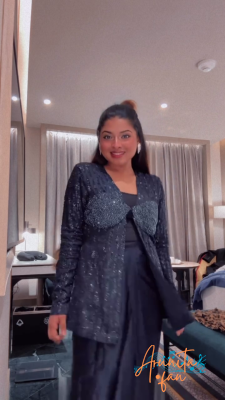 Arunita Kanjilal live at Royal Rambagh Palace (6)
Place: Royal Rambagh Palace, Jaipur, Rajasthan
@ipritamofficial @arunitakanjilal @shashwatsinghofficial @akasasing @mohammedirfanali @amitprakashmishra @meiyangchang @kin4u
Nov 29, 2025
#ArunitaKanjilal #MelodyQueen #ArunitaFan #arunitaInJaipur
