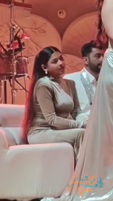 Arunita Kanjilal live in Delhi with Team Pritam (4)
Credit: @ayush.girnar
5 December, 2025
#ArunitaKanjilal #MelodyQueen #ArunitaFan #arunitaInDelhi
