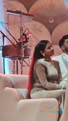 Arunita Kanjilal live in Delhi with Team Pritam (7)
Credit: @ayush.girnar
5 December, 2025
#ArunitaKanjilal #MelodyQueen #ArunitaFan #arunitaInDelhi
