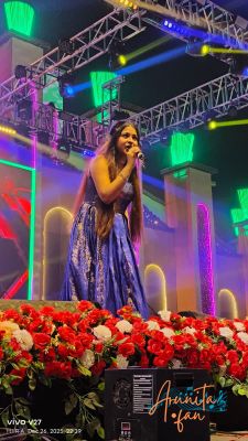 Arunita Kanjilal live in Malda (18)
ইংরেজবাজার পৌরসভার উদ্যোগে মালদা কার্নিভাল ২০২৫
English Bazar Municipality Carnival 2025
Date: 26 DECEMBER 2025
Keywords: #ArunitaKanjilal #MelodyQueen #ArunitaFan #ArunitaLiveInMalda