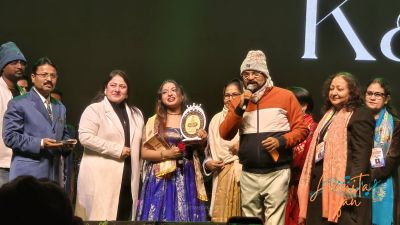 Arunita Kanjilal live in Malda (9)
ইংরেজবাজার পৌরসভার উদ্যোগে মালদা কার্নিভাল ২০২৫
English Bazar Municipality Carnival 2025
Date: 26 DECEMBER 2025
Keywords: #ArunitaKanjilal #MelodyQueen #ArunitaFan #ArunitaLiveInMalda