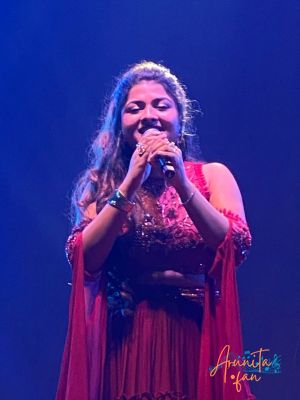 Arunita Kanjilal live at the Ahmedabad Shopping Festival (3)
Date: 31st December 2025, 7pm onwards
Venue: Thaltej Party Plot, Sindhu Bhavan Road, Ahmedabad
Hosted by: Ahmedabad Municipal Corporation
