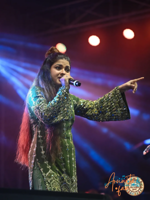 Arunita Kanjilal live at Kalna Pithe Puli Utsav 2026 (13)
Pithe Puli Utsav 2026, Purba Bardhaman, West Bengal
কালনা খাদ্য ও পিঠেপুলি উৎসব–২০২৬ (১৪ তম বর্ষ তৃতীয় দিন)
Date: 6th January 2026
Credit: Agamani Studio LIVE 2
Venue: kalna, maduban, near- vishal mega mart, station road, purba burdwan, Kalna, West Bengal, India
Keywords: #ArunitaKanjilal #MelodyQueen #ArunitaFan #ArunitaInKalna #kalnapithepuliutsav