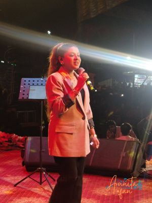 ArunitaKanjilal live at Sahara Bazaar Utsav Krishi O Boimela (12)
Sahara Bazaar Utsav Krishi O Boimela 2026
Date: 7 January 2026
Venue: Sehara Bazar School Footbal Ground, Sehara Bazar, Purba Bardhaman
Sehara Bazar, Sehara, West Bengal 713423, India
Keywords: #seharabazarboimela #ArunitaKanjilal #MelodyQueen #ArunitaFan