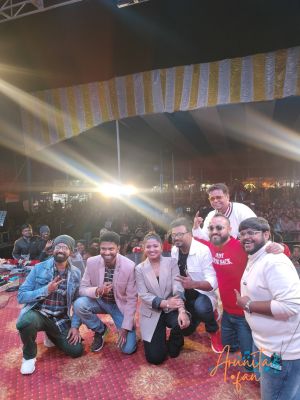 ArunitaKanjilal live at Sahara Bazaar Utsav Krishi O Boimela (4)
Sahara Bazaar Utsav Krishi O Boimela 2026
Date: 7 January 2026
Venue: Sehara Bazar School Footbal Ground, Sehara Bazar, Purba Bardhaman
Sehara Bazar, Sehara, West Bengal 713423, India
Keywords: #seharabazarboimela #ArunitaKanjilal #MelodyQueen #ArunitaFan