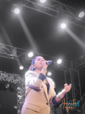 Arunita Kanjilal live at Sahara Bazaar Utsav (6)
Sahara Bazaar Utsav Krishi O Boimela 2026
Date: 7 January 2026
Credit: aadil_chaudhury07
Venue: Sehara Bazar School Footbal Ground, Sehara Bazar, Purba Bardhaman
Sehara Bazar, Sehara, West Bengal 713423, India
Keywords: #seharabazarboimela #ArunitaKanjilal #MelodyQueen #ArunitaFan