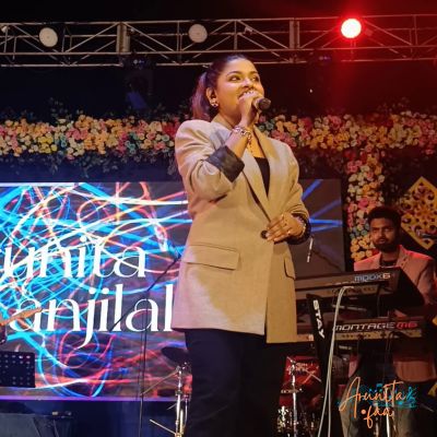 Arunita Kanjilal live at Sahara Bazaar Utsav O Mela (4)
Sahara Bazaar Utsav Krishi O Boimela 2026
Date: 7 January 2026
Credit: chinii269
Venue: Sehara Bazar School Footbal Ground, Sehara Bazar, Purba Bardhaman
Sehara Bazar, Sehara, West Bengal 713423, India
Keywords: #seharabazarboimela #ArunitaKanjilal #MelodyQueen #ArunitaFan