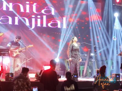 Arunita Kanjilal live at the South Howrah (12)
South Howrah Book Fair 2026
Date: 11 January 2026
Host: দক্ষিণী সংহতি
Credit: /poonam Chaudhari
Venue: Andul road Howrah chunabhatti, South Howrah, WB
