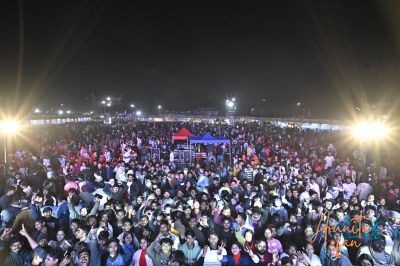 Arunita Kanjilal live at Kumarghat Unakoti (7)
Kumarghat Poush Mela 2026
কুমারঘাট পৌষ মেলার চতুর্থ দিন
Date: 12 January 2026
Host & Photo Credit: Bhagaban Das
Venue: Kumarghat PWD Ground

