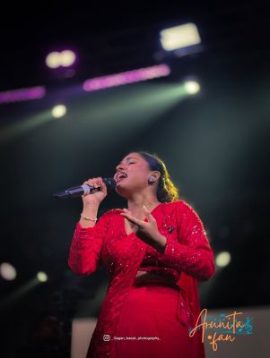 Arunita Kanjilal live at Gangarampur (10)
গঙ্গারামপুর পৌর উৎসব ২০২৬
গঙ্গারামপুর ফুটবল ময়দানে
Gangarampur, Dakshin Dinajpur, West Bengal
Date: 18 January 2026
Keywords: #ArunitaKanjilal #MelodyQueen #ArunitaFan #gangarampur #DakshinDinajpur #carnival