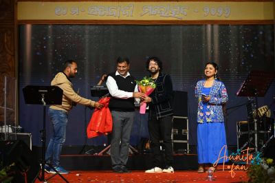 Arunita Kanjilal Live at Satyabadi Mahotsav (1)
Satyabadi Mahotsav 2026
Puri, Odisha
Date: 8 February 2026
Credit: Om Prakash Mishra
Keywords: #ArunitaKanjilal #MelodyQueen #ArunitaFan #arunitaInSatyabadiMahotsav