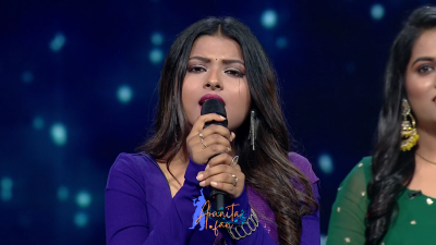 Arunita Kanjilal on SSS2 Day 28 pic- (43)
Captain Arunita Kanjilal's some special moments in Superstar Singer Season 2, Day 28
Broadcast Date: 24th July 2022
Picture Courtesy: Sony TV India
Keywords: Arunita Kanjilal;Day 28;Episode 28;Superstar Singer Season 2