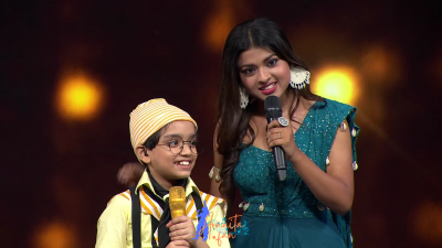 Arunita Kanjilal on SSS2 Day 8 Pic-1
Captain Arunita Kanjilal 's some beautiful moments in Super Star Singer 2, Day 8
Broadcast Date: 15th May 2022
Picture Courtesy: Sony TV India
NO COPYRIGHT INFRINGEMENT INTENDED
Keywords: Arunita Kanjilal, Super Star Singer 2, arunita, Day 8