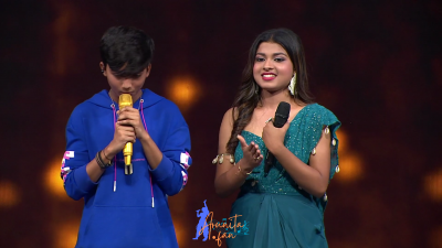 Arunita Kanjilal on SSS2 Day 8 Pic-17
Captain Arunita Kanjilal 's some beautiful moments in Super Star Singer 2, Day 8
Broadcast Date: 15th May 2022
Picture Courtesy: Sony TV India
NO COPYRIGHT INFRINGEMENT INTENDED
Keywords: Arunita Kanjilal, Super Star Singer 2, arunita, Day 8