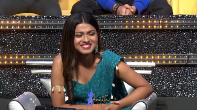 Arunita Kanjilal on SSS2 Day 8 Pic-79
Captain Arunita Kanjilal 's some beautiful moments in Super Star Singer 2, Day 8
Broadcast Date: 15th May 2022
Picture Courtesy: Sony TV India
NO COPYRIGHT INFRINGEMENT INTENDED
Keywords: Arunita Kanjilal, Super Star Singer 2, arunita, Day 8