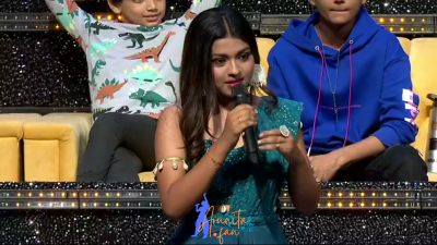 Arunita Kanjilal on SSS2 Day 7 Pic- (26)
Captain Arunita Kanjilal 's some beautiful moments in Super Star Singer 2, Day 7
Broadcast Date: 14th May 2022
Picture Courtesy: Sony TV India
NO COPYRIGHT INFRINGEMENT INTENDED
Keywords: Arunita Kanjilal, Super Star Singer 2, arunita, Day 7