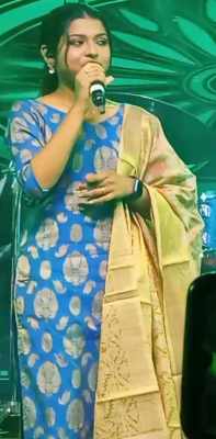 Live in concert Kolkata (1)
Live in concert Kolkata
Singers: Arunita Kanjilal and Pawandeep Rajan
Date: 16 July 2022
Location:
Place Taal Kutir Convention Center
Eco Park, Kolkata, WB, India
Keywords: Live in concert Kolkata;16 July 2022;Taal Kutir;Arunita Kanjilal