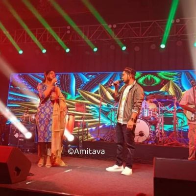 Live in concert Kolkata (21)
Live in concert Kolkata
Singers: Arunita Kanjilal and Pawandeep Rajan
Date: 16 July 2022
Location:
Place Taal Kutir Convention Center
Eco Park, Kolkata, WB, India
Keywords: Live in concert Kolkata;16 July 2022;Taal Kutir;Arunita Kanjilal