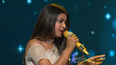 Arunita Kanjilal on SSS2 Day 9 Pic- (22)
Captain Arunita Kanjilal 's some beautiful moments in Super Star Singer 2, Day 9
Broadcast Date: 21st May 2022
Picture Courtesy: Sony TV India
NO COPYRIGHT INFRINGEMENT INTENDED
Keywords: Arunita Kanjilal, Super Star Singer 2, arunita, Day 9