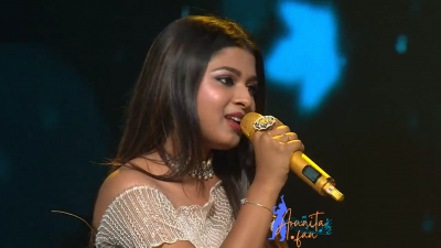 Arunita Kanjilal on SSS2 Day 9 Pic- (36)
Captain Arunita Kanjilal 's some beautiful moments in Super Star Singer 2, Day 9
Broadcast Date: 21st May 2022
Picture Courtesy: Sony TV India
NO COPYRIGHT INFRINGEMENT INTENDED
Keywords: Arunita Kanjilal, Super Star Singer 2, arunita, Day 9