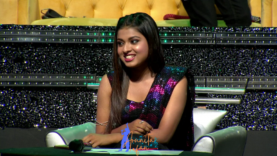 Arunita Kanjilal on SSS2 Day 11 Pic- (15)
Captain Arunita Kanjilal 's some beautiful moments in Super Star Singer 2, Day 11
Broadcast Date: 28th May 2022
Picture Courtesy: Sony TV India
NO COPYRIGHT INFRINGEMENT INTENDED
Keywords: Arunita Kanjilal, Super Star Singer 2, arunita, Day 11