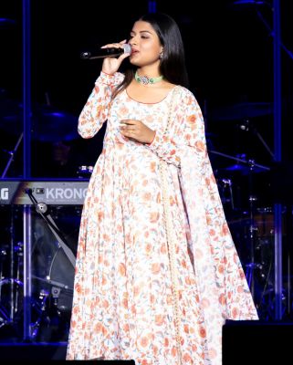 Arunita Kanjilal live in concert in Atlantic City (4)
Arunita Kanjilal live in concert in Atlantic City, New Jersey
12 November, 2022, 8PM
Credit: Arunita Kanjilal
Keywords: MAGNIFICENT FOUR;USA TOUR 2022;Arunita Kanjilal, Atlantic City