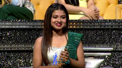 Pic 15: Arunita Kanjilal on SSS2 Day 14
Captain Arunita Kanjilal 's some beautiful moments in Super Star Singer 2, Day 14
Broadcast Date: 5th June 2022
Picture Courtesy: Sony TV India
NO COPYRIGHT INFRINGEMENT INTENDED
Keywords: Arunita Kanjilal, Super Star Singer 2, arunita, Day 14