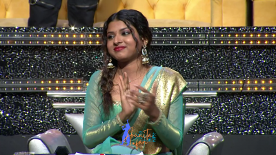 Arunita Kanjilal on SSS2 Day 30 pic- (36)
Captain Arunita Kanjilal's some special moments in Superstar Singer Season 2, Day 30
Broadcast Date: 31st July 2022
Picture Courtesy: Sony TV India
Keywords: Arunita Kanjilal;Day 30;Episode 30;Superstar Singer Season 2