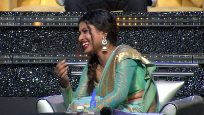 Arunita Kanjilal on SSS2 Day 30 pic- (37)
Captain Arunita Kanjilal's some special moments in Superstar Singer Season 2, Day 30
Broadcast Date: 31st July 2022
Picture Courtesy: Sony TV India
Keywords: Arunita Kanjilal;Day 30;Episode 30;Superstar Singer Season 2